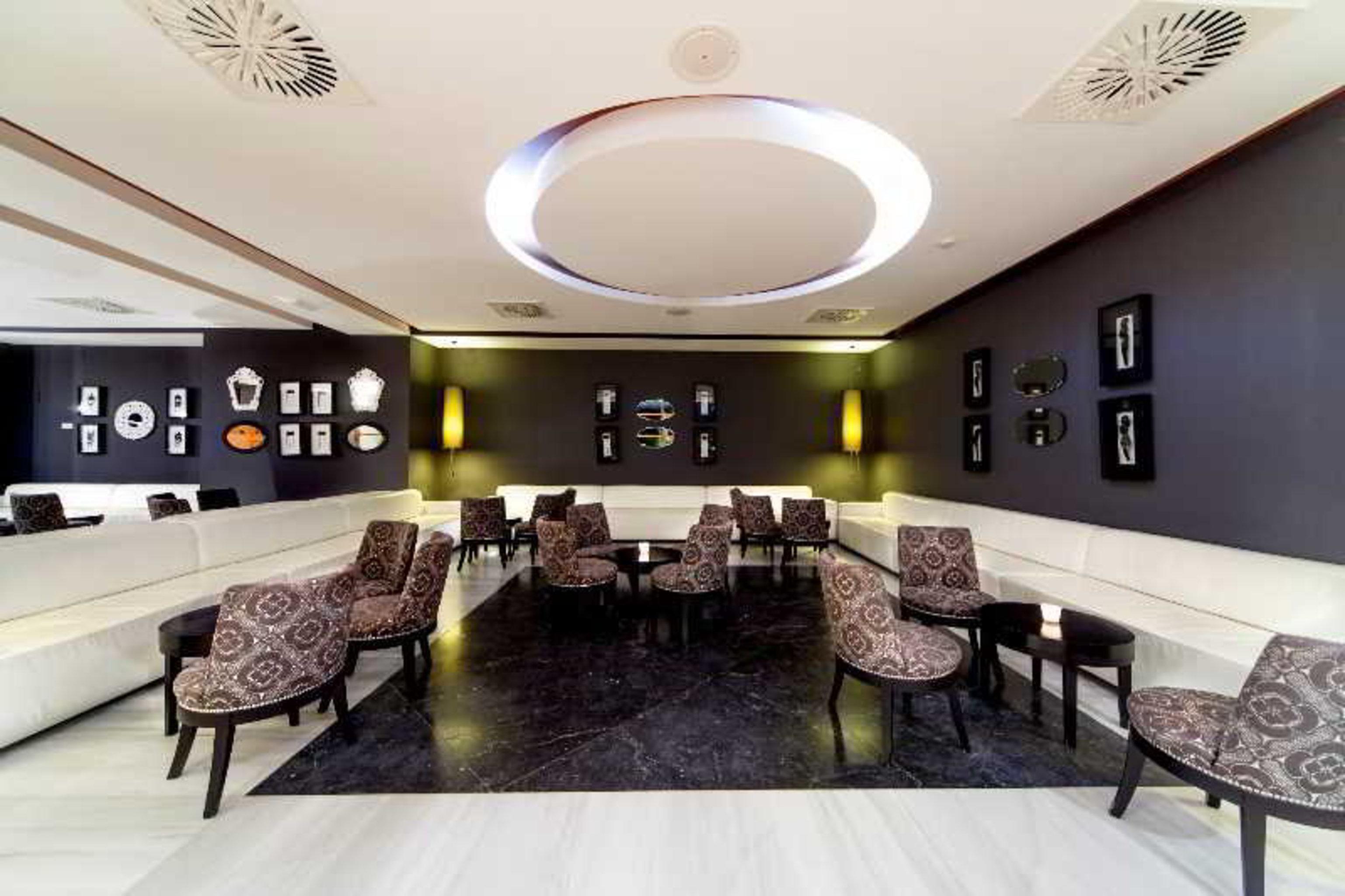 Precise Resort El Rompido-The Hotel Eksteriør billede The lounge at the airport