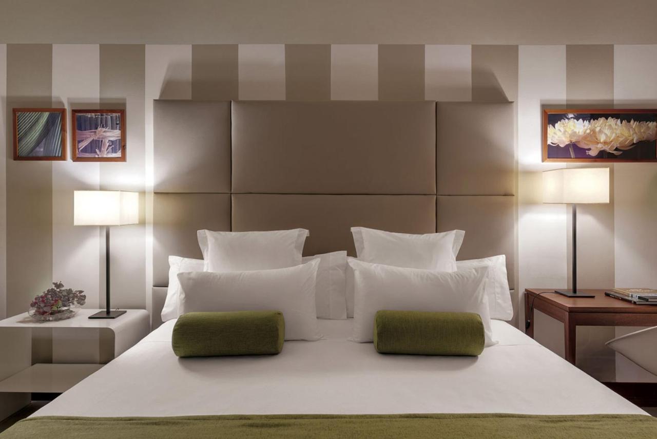 Precise Resort El Rompido-The Hotel Eksteriør billede A bedroom at the hotel
