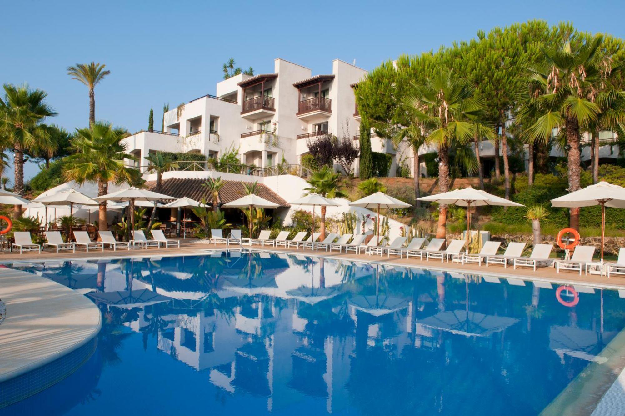 Precise Resort El Rompido-The Hotel Eksteriør billede The hotel's swimming pool